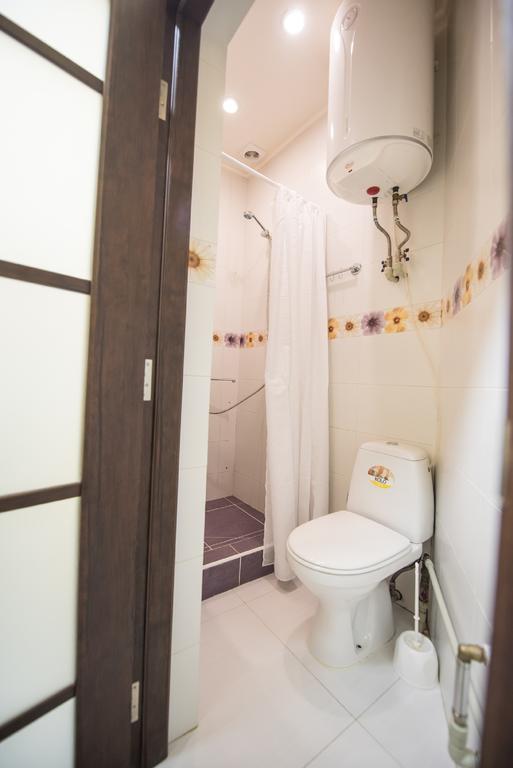 Studio Ember At Maidan Konstytutsii Charkov Exteriér fotografie